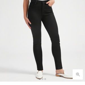 Everlane black high rise skinny jeans